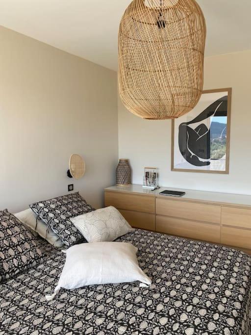Belle Maison Contemporaine Ampus المظهر الخارجي الصورة